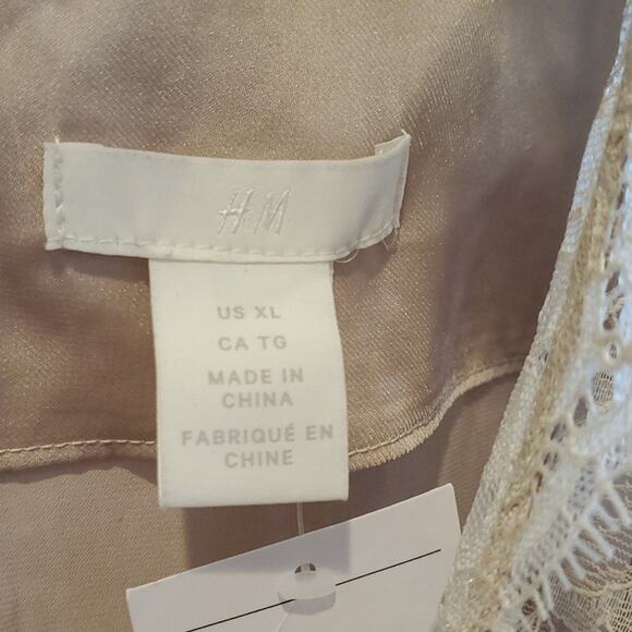 H&M champagne lace trim tank top XL NWT - Picture 6 of 7